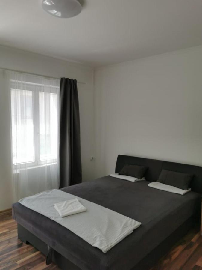 Tifani Apartman Keszthely Ngoại thất bức ảnh